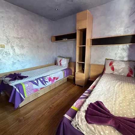 Guest house Chepelare Holiday Guest House 4*