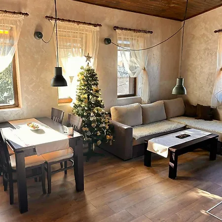 Chepelare Holiday Guest House 4*
